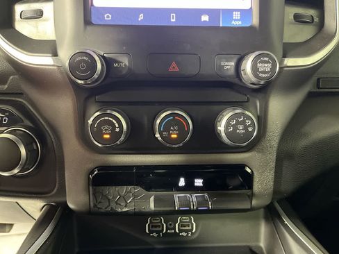 Used 2022 RAM 1500 Big Horn AWD/4WD image 20