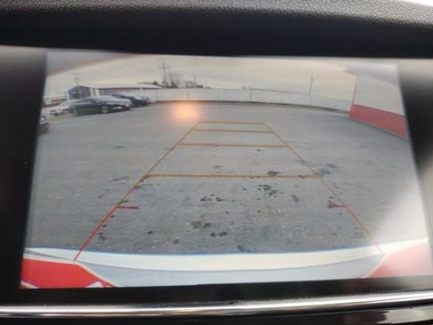 Used 2021 Buick Encore Preferred image 40