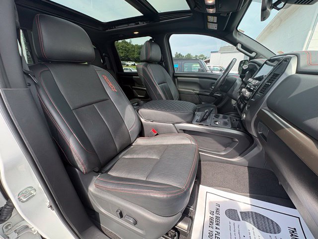 Used 2023 Nissan Titan PRO-4X w/ Pro-4x Convenience Package AWD/4WD image 30