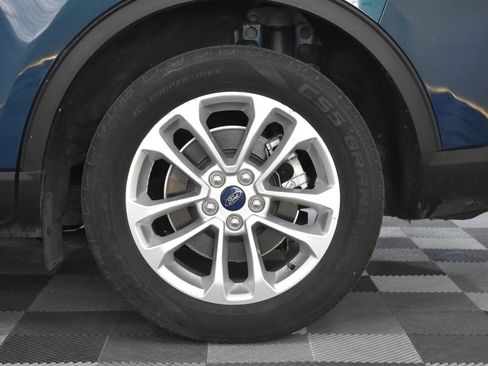 Used 2020 Ford Escape SE image 26