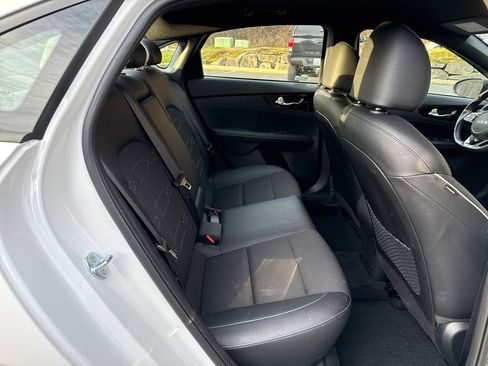 Certified 2023 Kia Forte GT-Line image 11