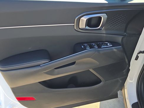 New 2026 Kia Sorento S w/ S Panoramic Sunroof Package image 19