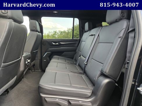 Used 2024 GMC Yukon XL Denali w/ Max Trailering Package image 28