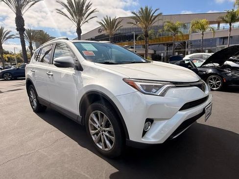 Used 2016 Toyota RAV4 Limited w/ Advanced Technology Package FWD image 3