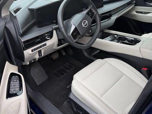 Certified 2025 Nissan Murano SV AWD/4WD image 7