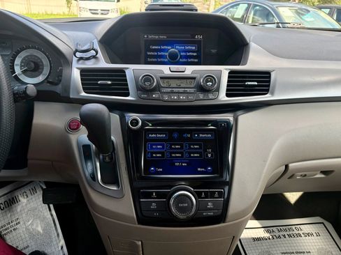 Used 2016 Honda Odyssey EX image 30