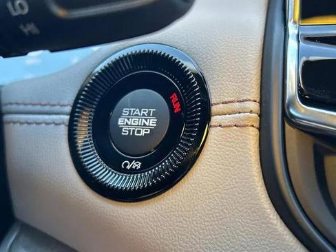 Certified 2026 Jeep Compass Limited image 12