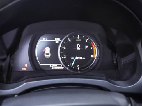 Used 2025 Lexus IS 350 F Sport w/ Navigation Package RWD image 12