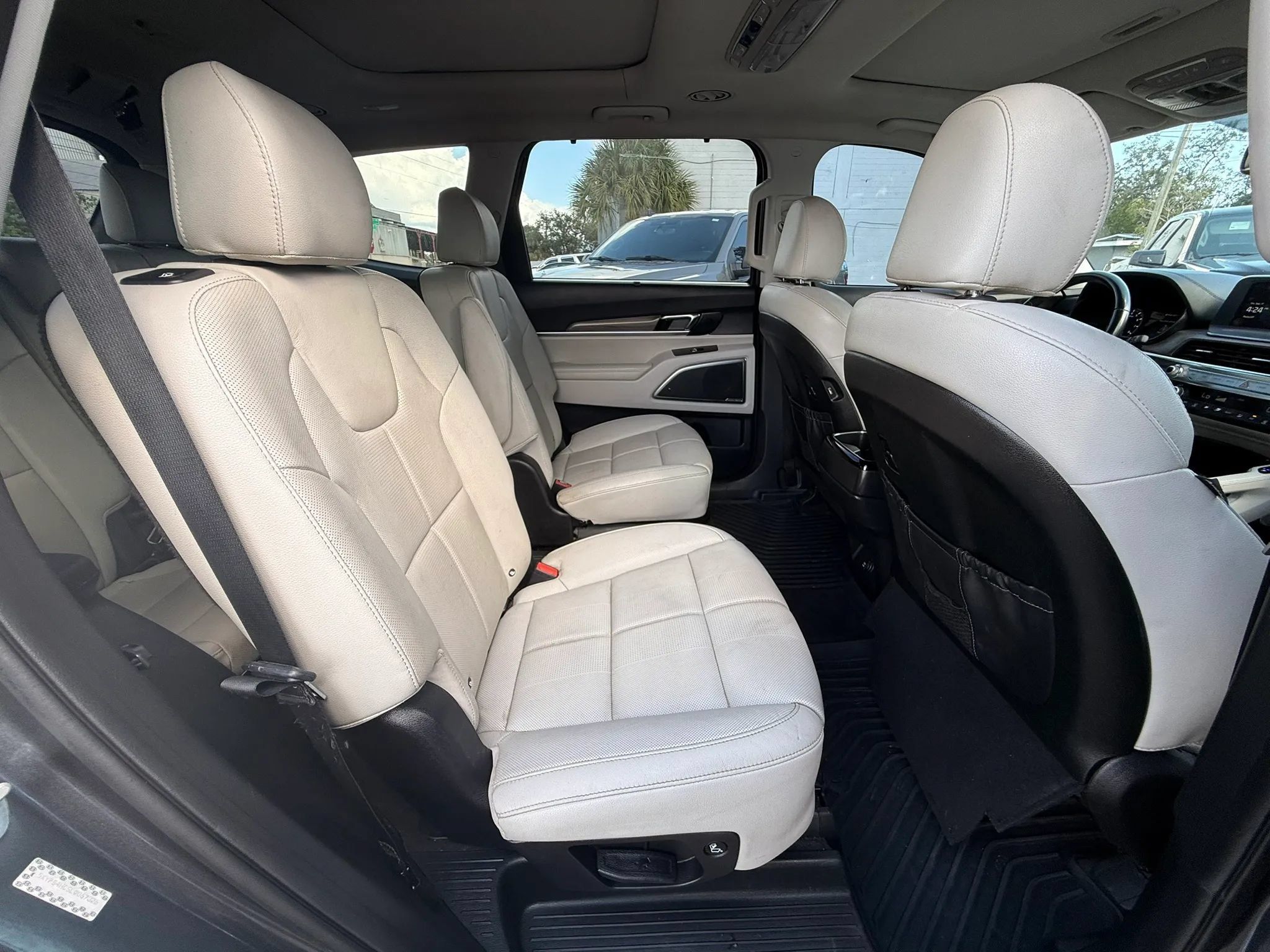 Used 2020 Kia Telluride SX FWD image 13