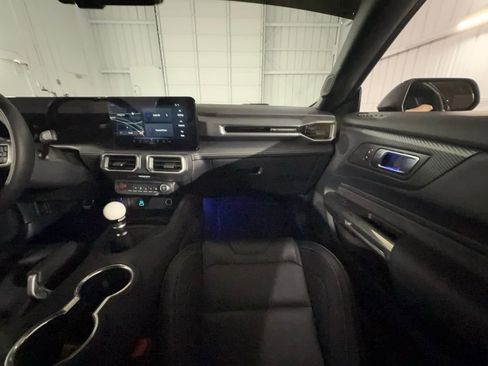 Used 2024 Ford Mustang GT Premium w/ GT Performance Package image 38