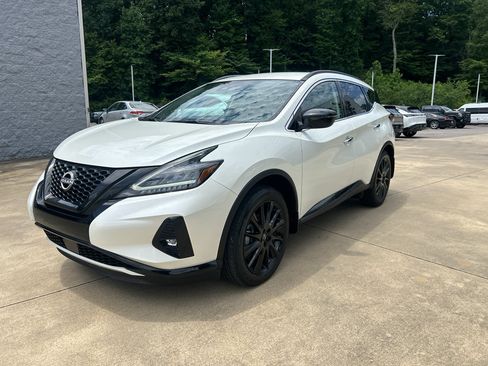 Certified 2024 Nissan Murano SV w/ SV Midnight Edition Package FWD image 7