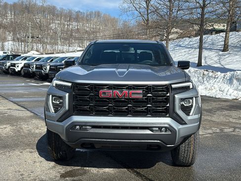 New 2026 GMC Canyon Elevation w/ Convenience Package image 3