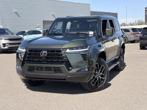 Used 2025 Lexus GX 550 w/ Cold Area Package AWD/4WD image 3
