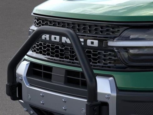 New 2025 Ford Bronco Sport Outer Banks w/ Sasquatch Outer Banks Package AWD/4WD image 17
