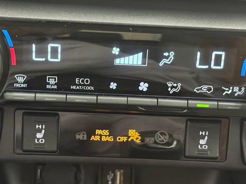 Used 2025 Toyota RAV4 XLE Premium w/ Weather Package AWD/4WD image 29