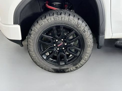 Used 2021 GMC Sierra 1500 Elevation w/ Preferred Package AWD/4WD image 10