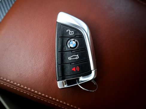 Used 2023 BMW M3 Competition AWD/4WD image 35