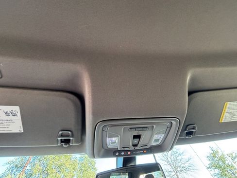 Used 2019 GMC Sierra 1500 SLT image 7