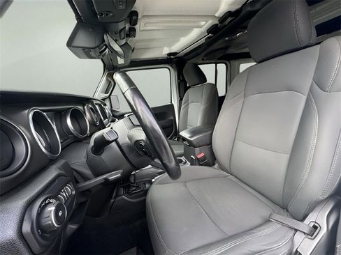 Used 2021 Jeep Wrangler Unlimited Sport image 13
