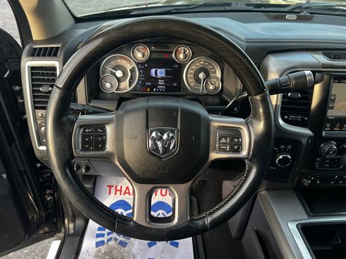 Used 2015 RAM 2500 Limited image 30