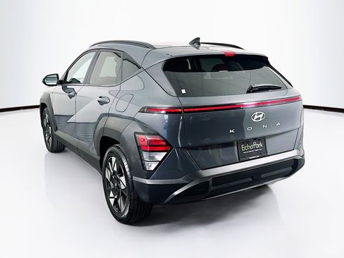 Used 2024 Hyundai Kona SEL FWD image 5