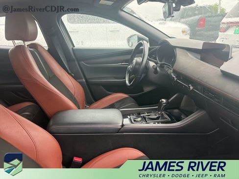 Used 2024 MAZDA MAZDA3 s AWD/4WD image 2