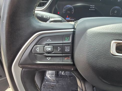 Used 2022 Jeep Grand Cherokee L Limited RWD image 24