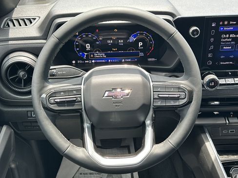 Used 2025 Chevrolet Colorado Trail Boss AWD/4WD image 24