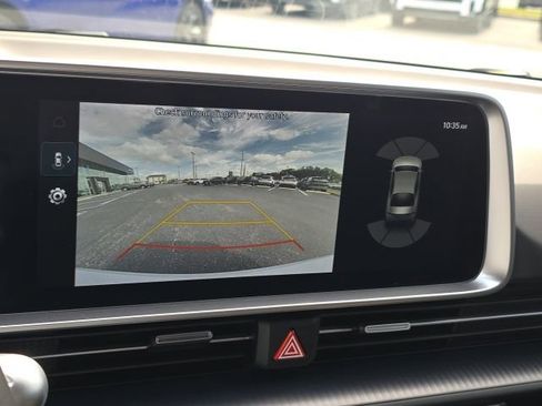Used 2024 Hyundai Ioniq 6 SE RWD image 16