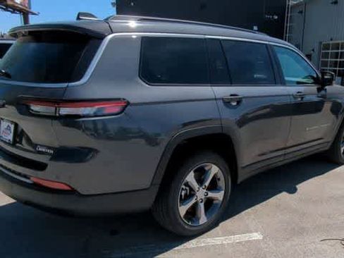 New 2026 Jeep Grand Cherokee L Limited AWD/4WD image 8