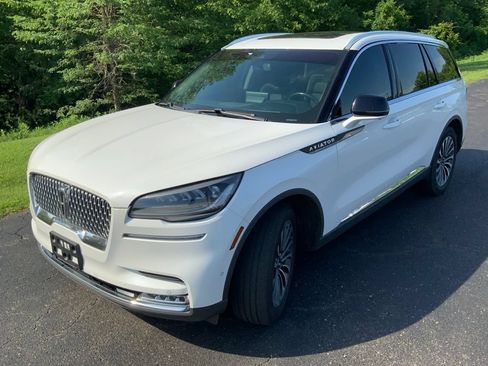Used 2020 Lincoln Aviator Reserve w/ Equipment Group 201A AWD/4WD image 11