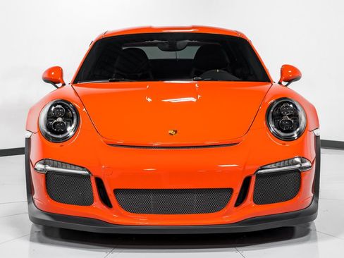 Used 2016 Porsche 911 GT3 RS RWD image 8