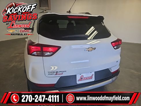 Used 2025 Chevrolet TrailBlazer LT AWD/4WD image 4