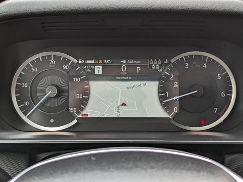 Used 2023 Land Rover Discovery S R-Dynamic image 17