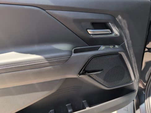 New 2026 Chevrolet Silverado EV LT w/ Plus Package AWD/4WD image 32