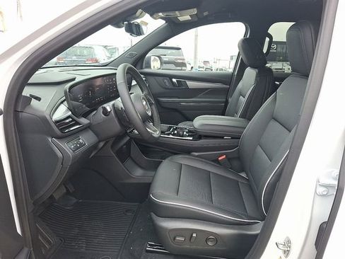 New 2026 Buick Enclave Preferred image 12