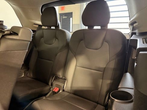 Used 2023 Volvo XC90 B6 Plus w/ Protection Package Premier AWD/4WD image 22