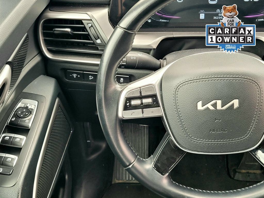 Used 2025 Kia Telluride S AWD/4WD image 12