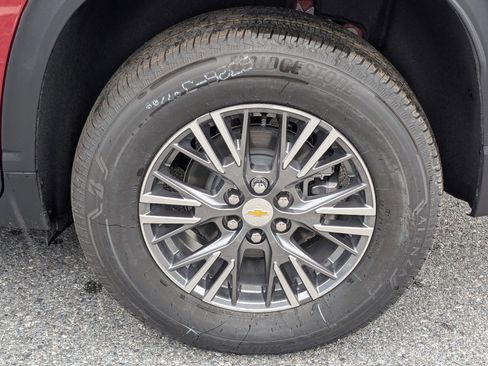 New 2026 Chevrolet Traverse LT w/ Enhanced Driving Package image 7