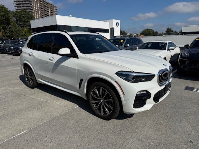 Used 2020 BMW X5 xDrive40i w/ M Sport Package AWD/4WD image 2