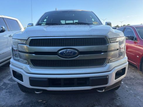 Used 2019 Ford F150 Platinum w/ Equipment Group 701A Luxury AWD/4WD image 2