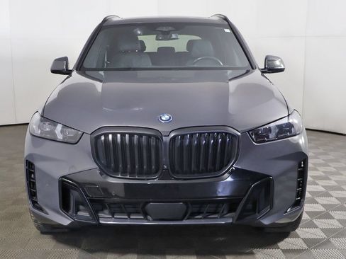 Used 2024 BMW X5 xDrive50e w/ Executive Package AWD/4WD image 15