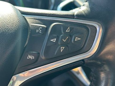 Used 2016 Chevrolet Volt Premier w/ Driver Confidence Package FWD image 46