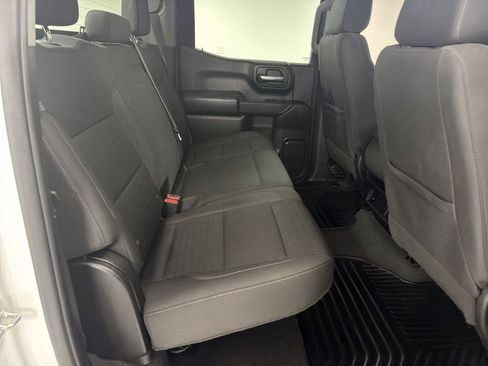 Used 2023 Chevrolet Silverado 1500 Custom image 22