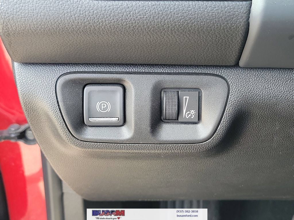 Used 2023 GMC Acadia SLE AWD/4WD image 16
