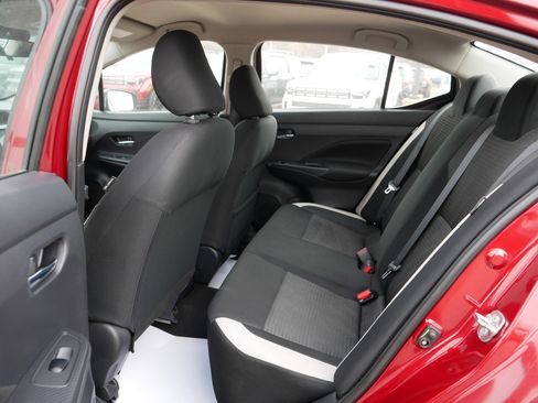 Used 2021 Nissan Versa SV image 16