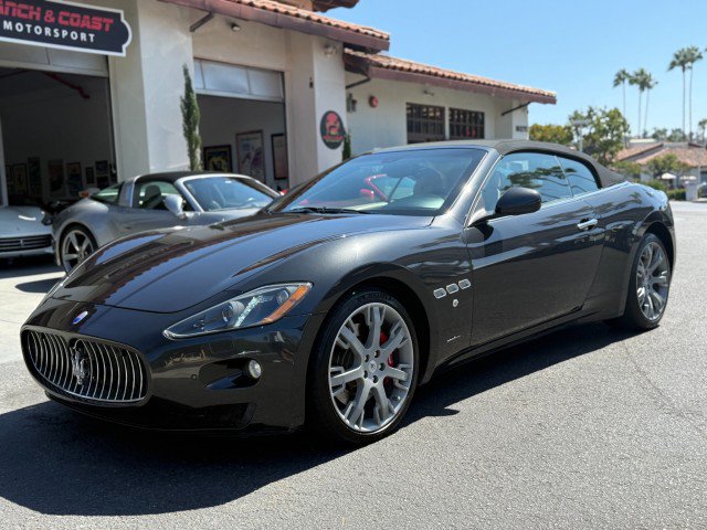 Used 2013 Maserati GranTurismo Convertible RWD image 1