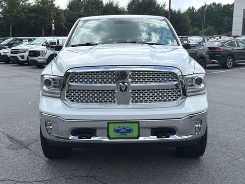 Used 2018 RAM 1500 Laramie w/ Convenience Group AWD/4WD image 2