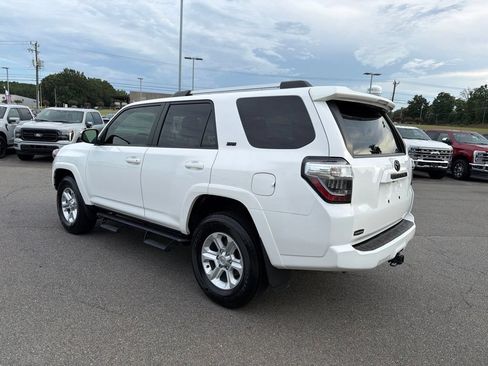 Used 2023 Toyota 4Runner SR5 Premium w/ Moonroof Package AWD/4WD image 6