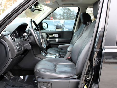 Used 2016 Land Rover LR4 HSE Silver Edition image 15